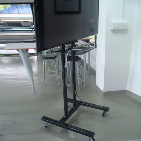 Soporte pedestal interactivo (Vista latereal)